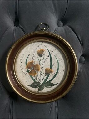 Round Floral Wall Art in Gold-Brown Frame